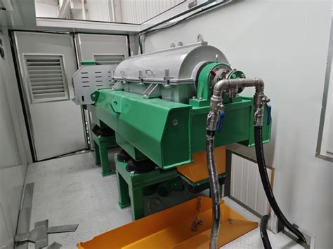 Dewatering Centrifuge Unit For Drilling Mud Tailored For European