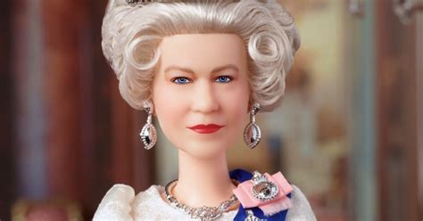 Una Sensaci N La Mu Eca Barbie De La Reina Isabel Ii Se Agot En