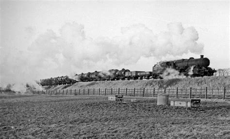 Eastbound Freight On Helsby Ben Brooksbank Cc By Sa 2 0