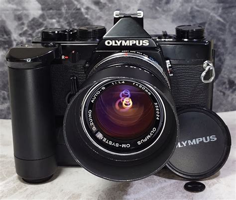 目立った傷や汚れなし終活 OLYMPUS OM 1 MDモデルZUIKO 50mm f1 4 大口径単焦点純正ワインダー 各動作