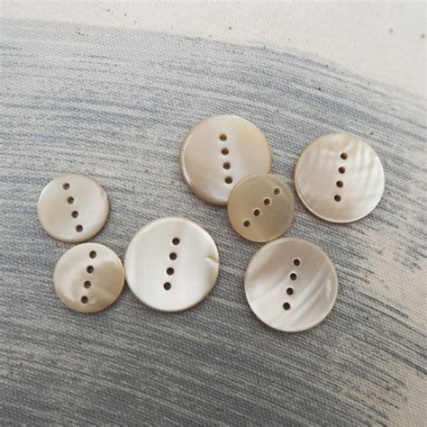 Bouton De Nacre Line 15 20mm Buttons Paradise