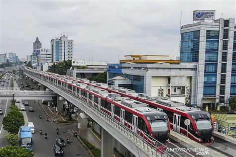 Lrt Jakarta Hadirkan Wahana Kereta Zombie Bak Di Film Train To Busan