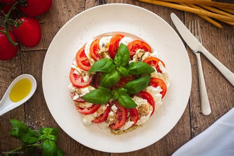 Tomate Mozzarella Das Rezept F R Insalata Caprese Tastybits