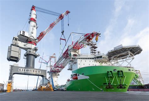 Liebherr Maritime Cranes Newsletter Issue 12020 Liebherr