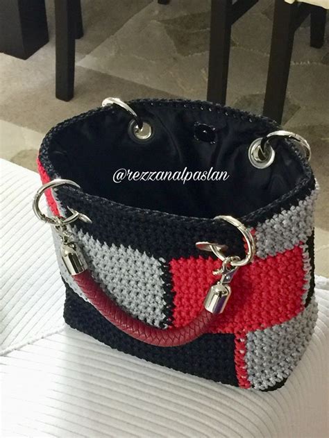 Maricela Gomez Adl Kullan C N N Bolsos Y Carteras Panosundaki Pin