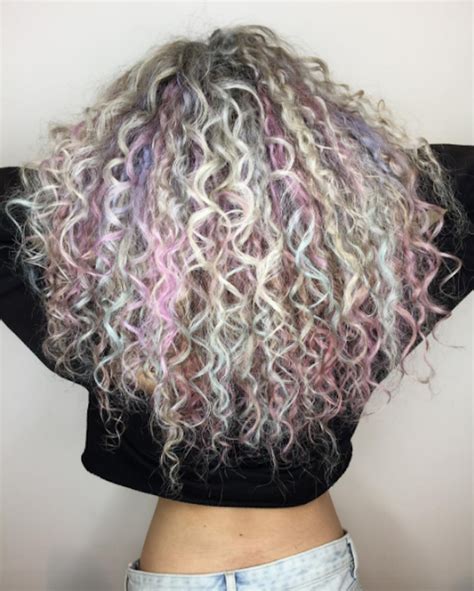 6 Hair Color Trends You Need To Meet Your Curly #Hairgoals | CurlyHair.com