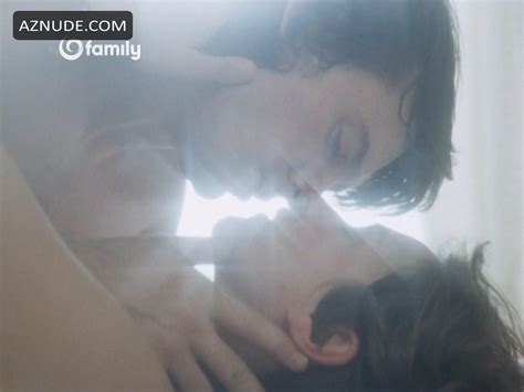 DEN PRO MOU LASKU NUDE SCENES AZNude