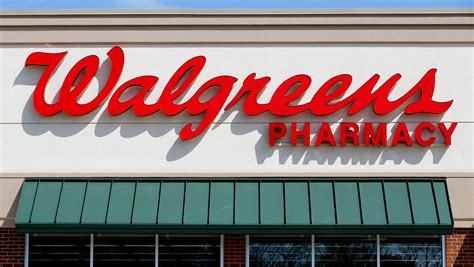 Walgreens to close 200 stores, boost cost cutting