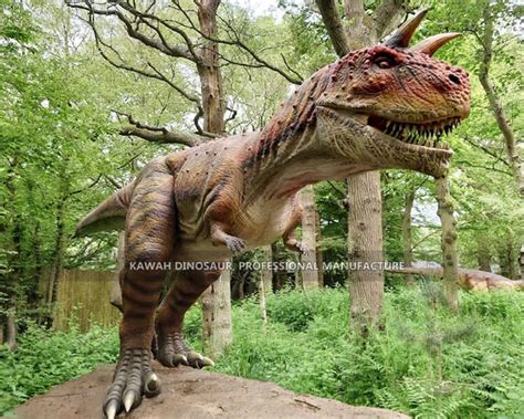 Giant Dinosaur Jurassic Park Realistic Dinosaur Carnotaurus Dinosaur Statue