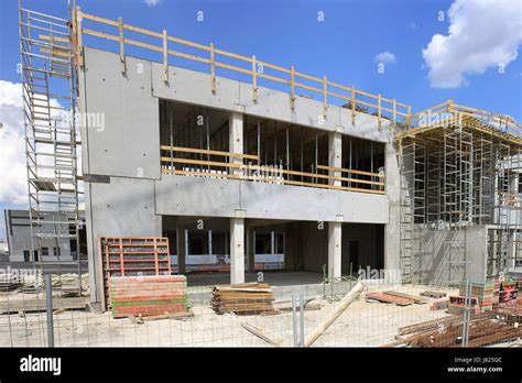 House Building Houses Masonry Scaffold Scaffolding Estate Scene