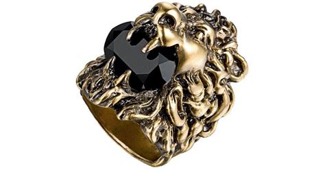 Gucci Lion Head Ring With Swarovski In Gold Metallic Lyst