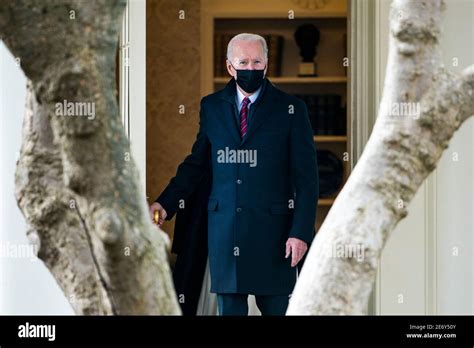 US Präsident Joe Biden verlässt das Weiße Haus zu einem kurzen Besuch