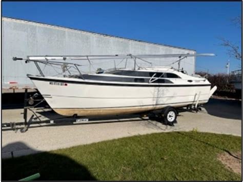 2004 Macgregor Sailboat Sailboat For Sale In Wisconsin