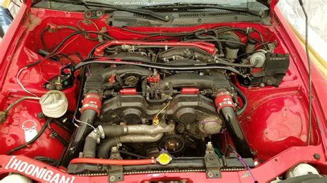 Z32 Engine Bay