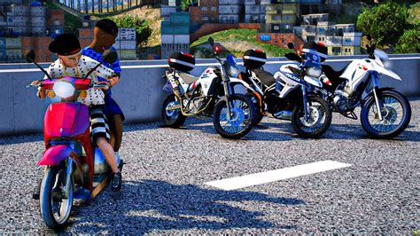 Achei Motos Da Policia Na Rua Do Grau Gta Mods Youtube