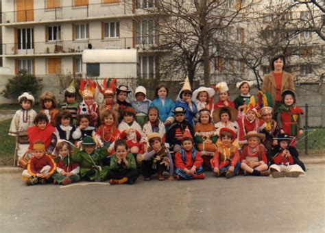 Photo De Classe Moyenne Section De 1977 ECOLE LE PARC Copains D Avant