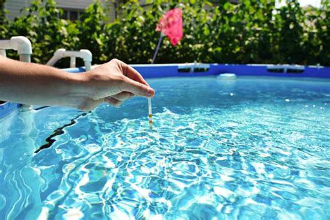 Ti Spiego Come Analizzare Lacqua Della Piscina Per Evitare Rischi Per