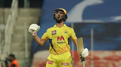 IPL 2021: CSK Batter Ruturaj Gaikwad Youngest in History to Win Orange Cap