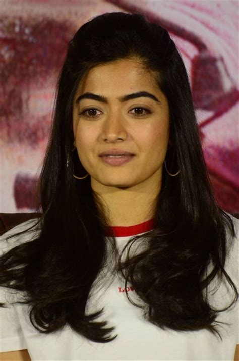 Indian Girl Rashmika Mandanna Long Hair Without Makeup Face Beautiful