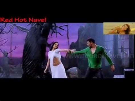 Hot Indian Saree Navel Show Kissing YouTube