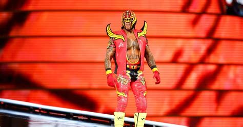 Rey Mysterio S Recent WWE Injury Explained By LWO S Santos Escobar