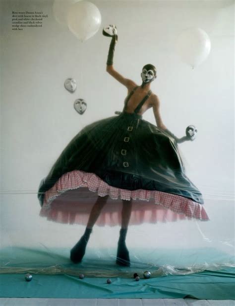 tim walker photography artistic fashion photography escaparates
