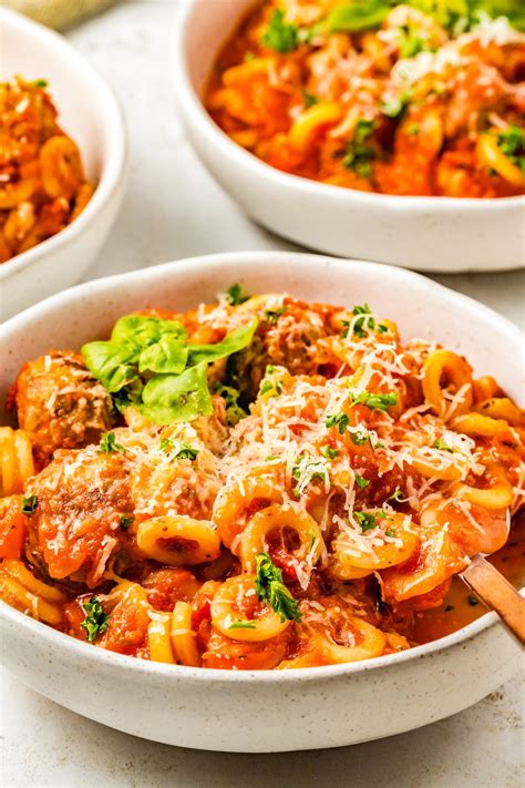 Best Homemade Spaghettios With Meatballs The Novice Chef