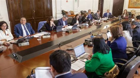 Cambios en el Gabinete Ejecutivo anuncia reestructuración tras