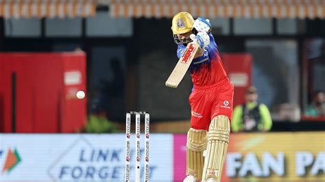 Pbks Vs Rcb Live Score Ipl Virat Kohli Gets Two Lives As Pbks