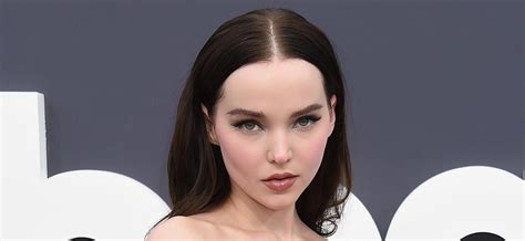 Dove Cameron Puts Everything On Display In Naked Mirror Selfie