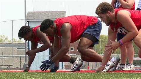 Major College Scouts Visit Valley For High School Football Pro Days