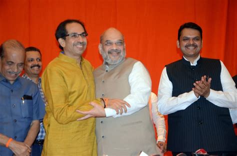 Shiv Sena To Contest 23 Seats Bjp 25 In Lok Sabha Polls 5050 For