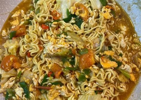 Resep Mi Goreng Nyemek Oleh Rahmadian Cookpad