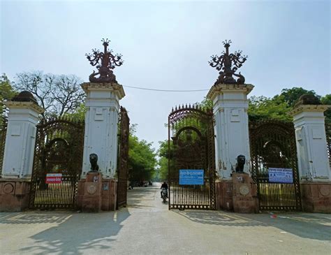 Lal Bagh Palace Holkar Maharajahs Favourite Residence Krazy Butterfly