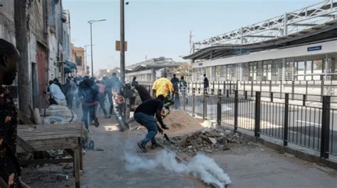 Berliner Tageszeitung Crise au Sénégal les forces de sécurité