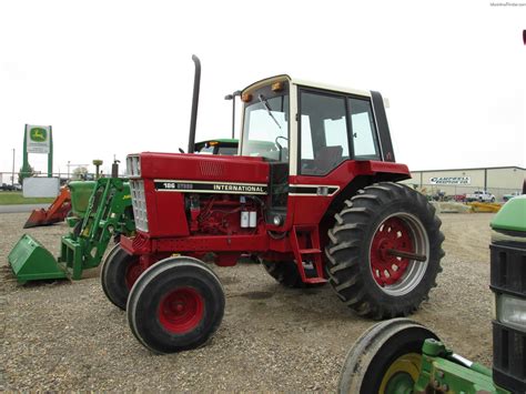 1980 International Harvester Hydro 186 Tractors Utility 40 100hp