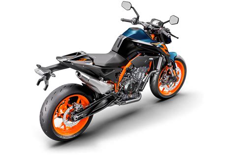 2022 Ktm 890 Duke R Guide • Total Motorcycle