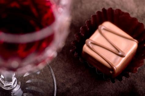 Alucinantes Maneras De Combinar Vino Y Chocolate Que Se Convertir N