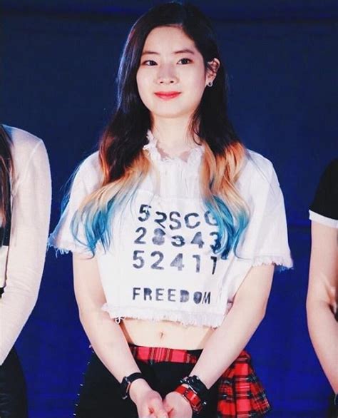 Dahyun And Her Cute Belly Button R Kpopmidriff