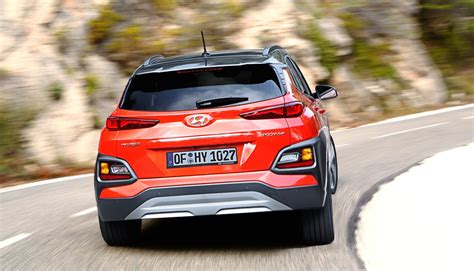 Hyundai Kona Suv 2017 Review Car Magazine