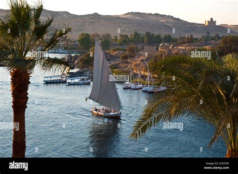 Felucca cruising the Nile off Elephantine Island at Aswan Stock Photo - Alamy