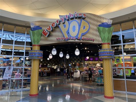 Disney S Pop Century Resort Review Mouse Hacking