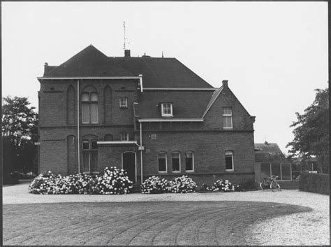 Oud Beeldmateriaal Uit Boven Leeuwen Oozo Nl