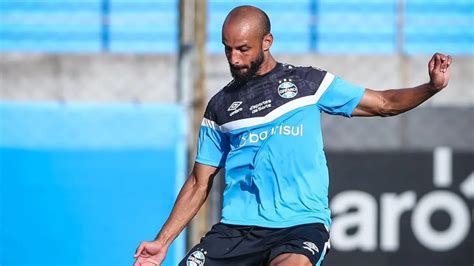 Jornalista revela o real valor de Thaciano saiba quanto o Grêmio vai