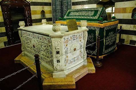 Tomb of Hz. Salahuddin Ayyubi رحمة الله عليه - AtlasIslamica