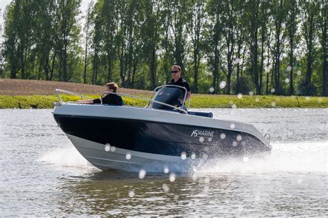 Voordelen Van Tweedehands Boten Van Leeuwen Boten