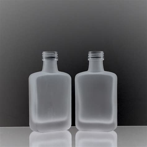 Frosted Hip Flask Fancy Rectangular 100ml Glass Bottle High Quality