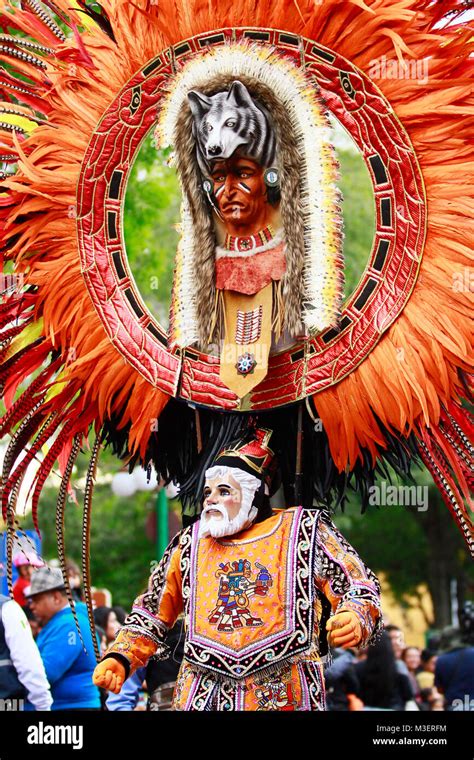 Máscara De Huehues Tlaxcala Fotografías E Imágenes De Alta Resolución