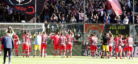 Diretta Cremonese Ternana Risultato Finale 3 2 Passano I Grigiorossi