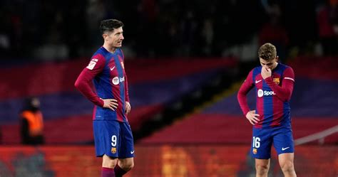 Fc Barcelona W Tarapatach Dziennikarze Og Aszaj Przed Meczem Z Napoli